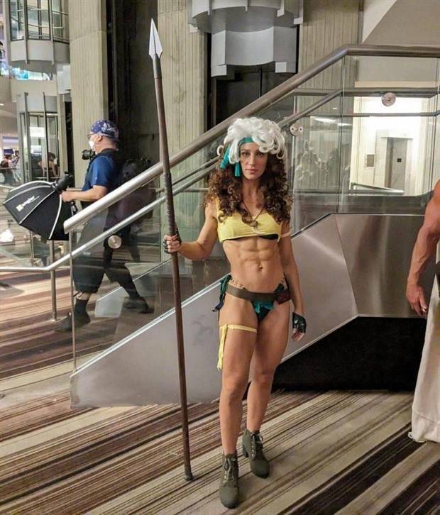 A Little Fun for Adults #322 (42 photos)