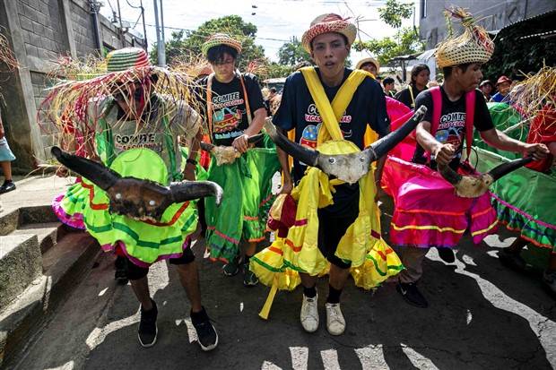 Klyker Picdump #1307 (52 photos)