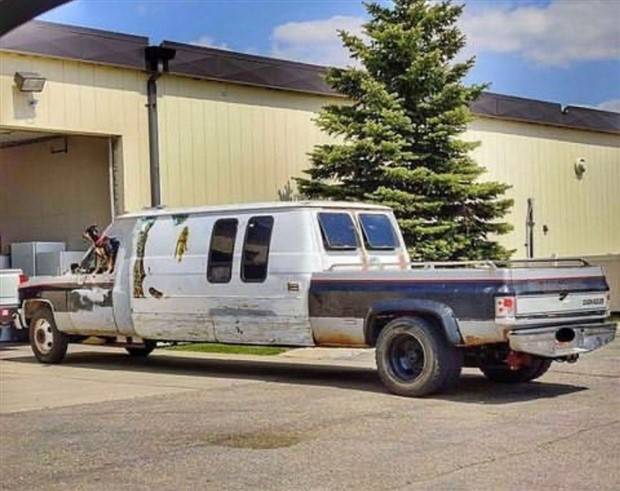 Strange Cars That Will Leave You In Awe #16 (32 photos)