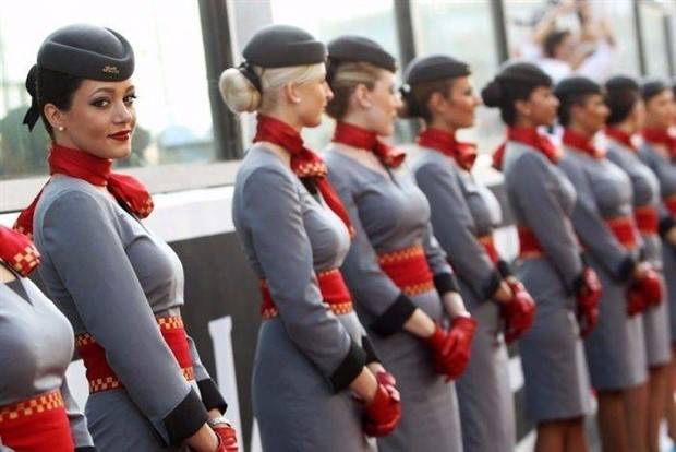 The Beauty of Flight Attendants Around the World (30 photos)