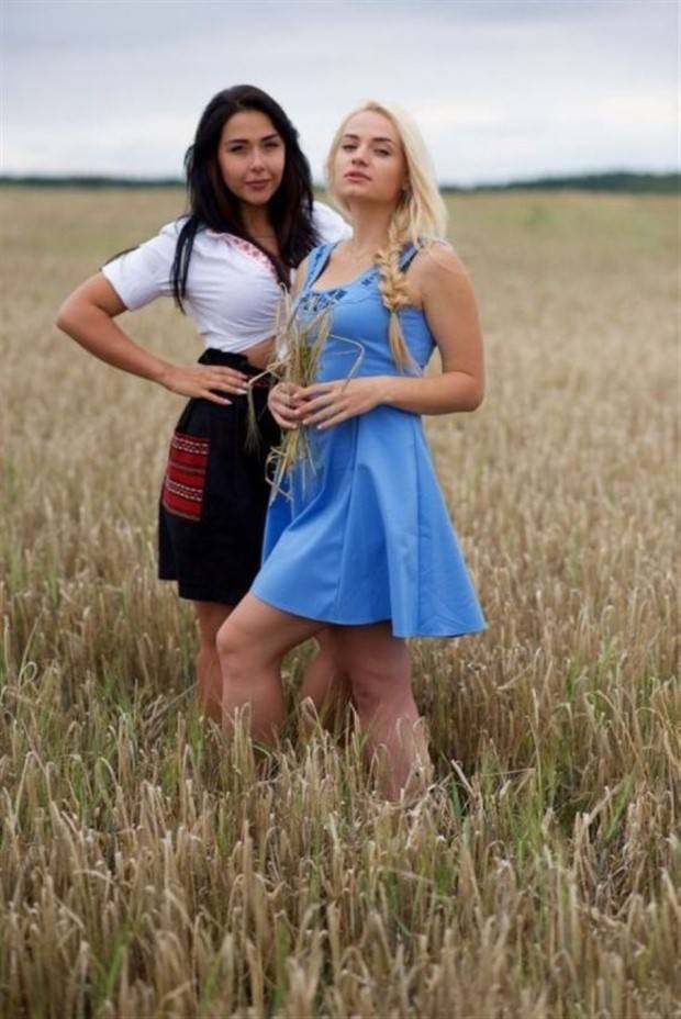 Hot Belarusian Girls #1 (33 photos)