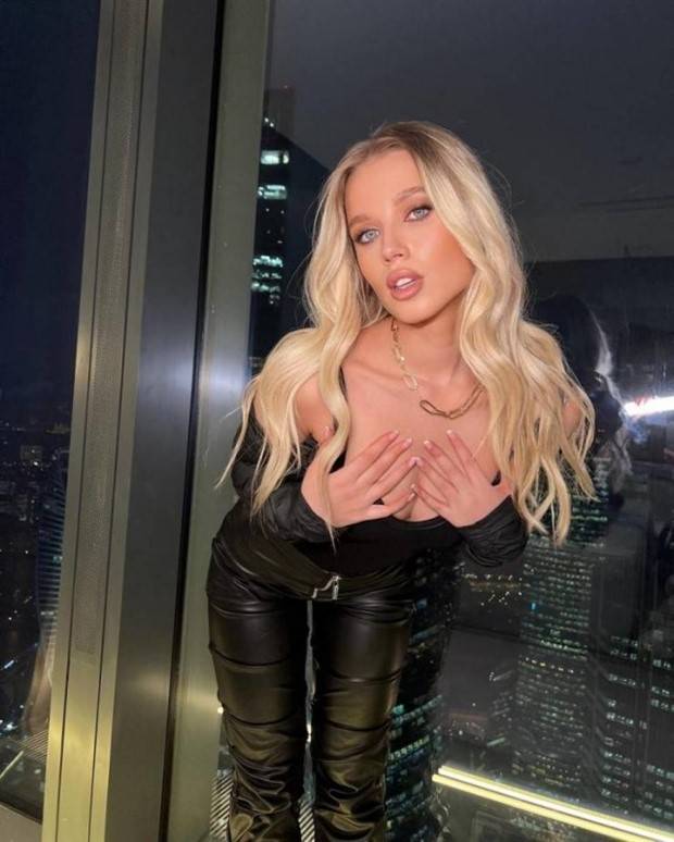 Hot Girls in Latex & Leather #48 (33 photos)