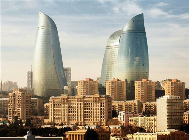Impressive Flame Towers of Baku (29 photos)