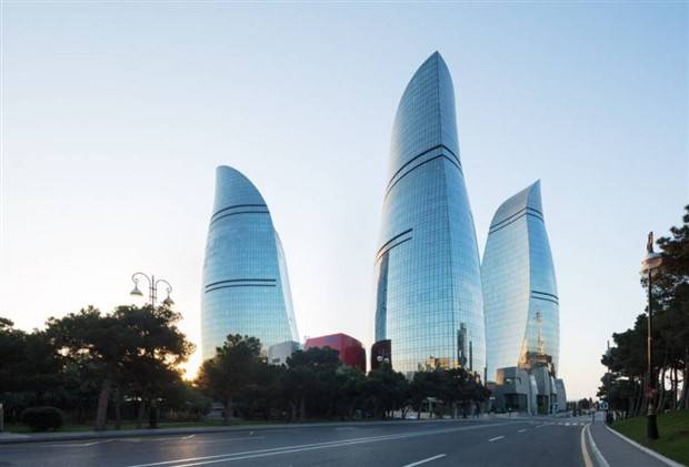 Impressive Flame Towers of Baku (29 photos)