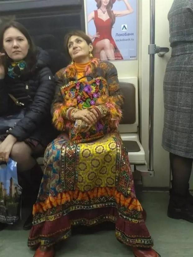 crazy russian subway fashion 1 Weird Russian Subway Fashion #192 (29 photos)