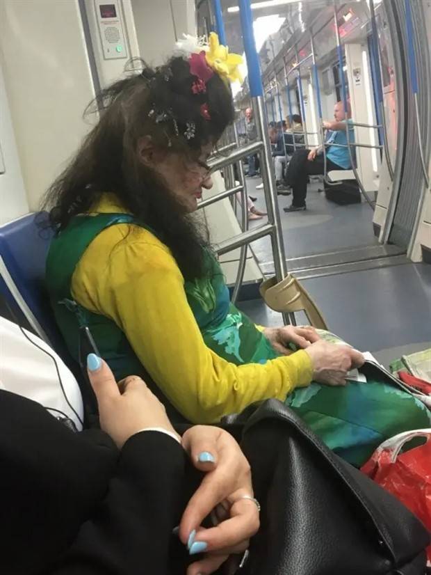 crazy russian subway fashion 3 Weird Russian Subway Fashion #192 (29 photos)