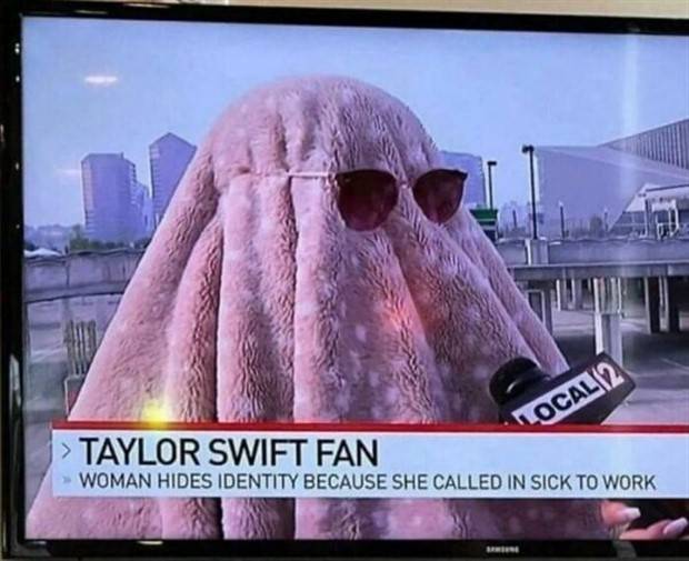 funny headware 31 Topper Tango: Hilarious Headwear Hijinks! (36 photos)