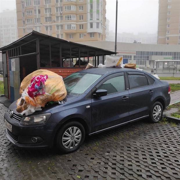 Russia Lives by Its Own Rules #16 (34 photos)