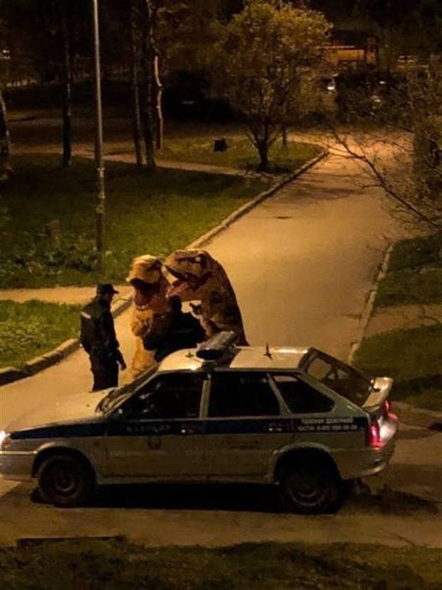 Russia Lives by Its Own Rules #16 (34 photos)