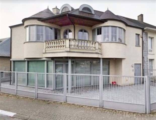 Ridiculously Strange Belgian Houses #6 (30 photos)