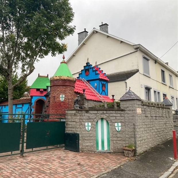 Ridiculously Strange Belgian Houses #6 (30 photos)