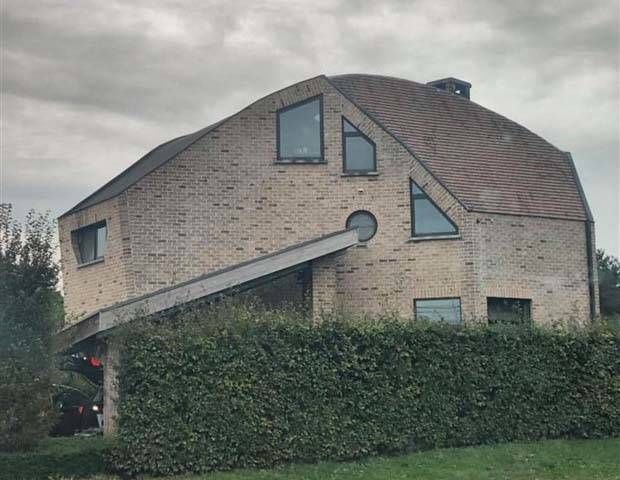 Ridiculously Strange Belgian Houses #6 (30 photos)