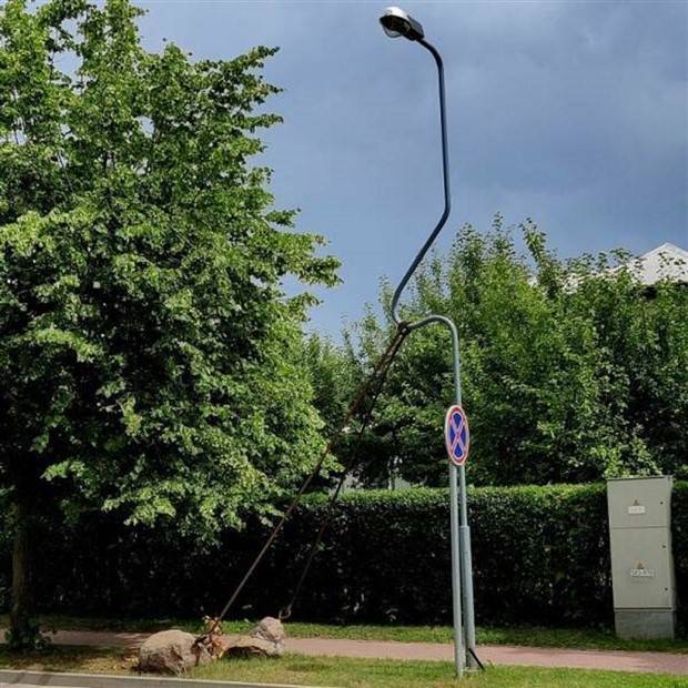 Welcome to the Weird Side of the Internet #188 (34 photos)