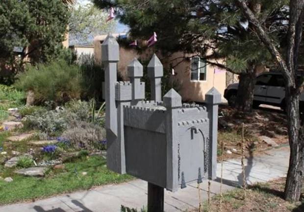 Intriguing Mailboxes: Creative and Hilarious (28 photos)