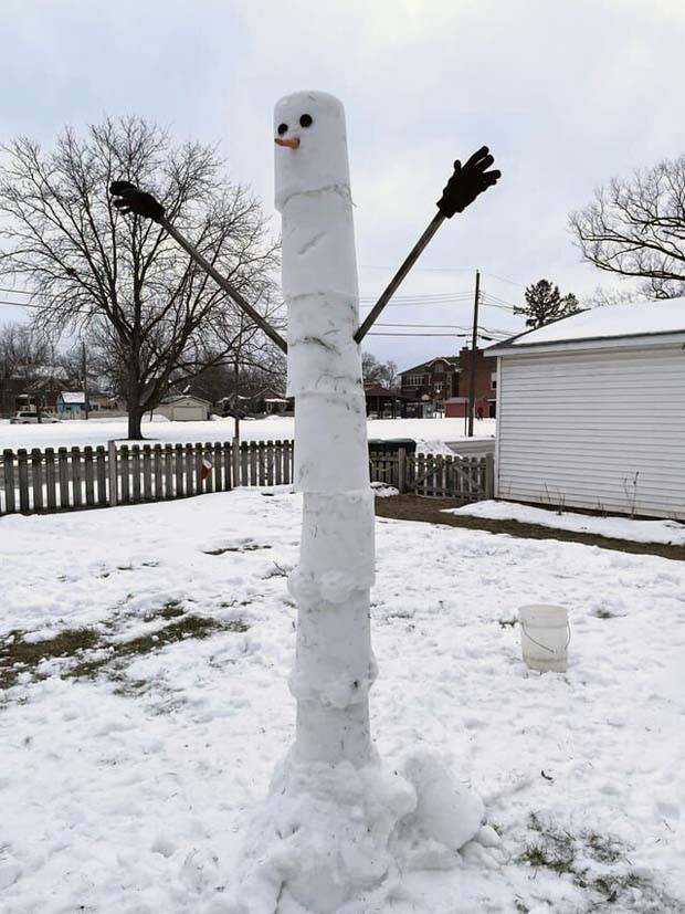 Snowmen Funnies: Hilarious Winter Vibes (21 photos)