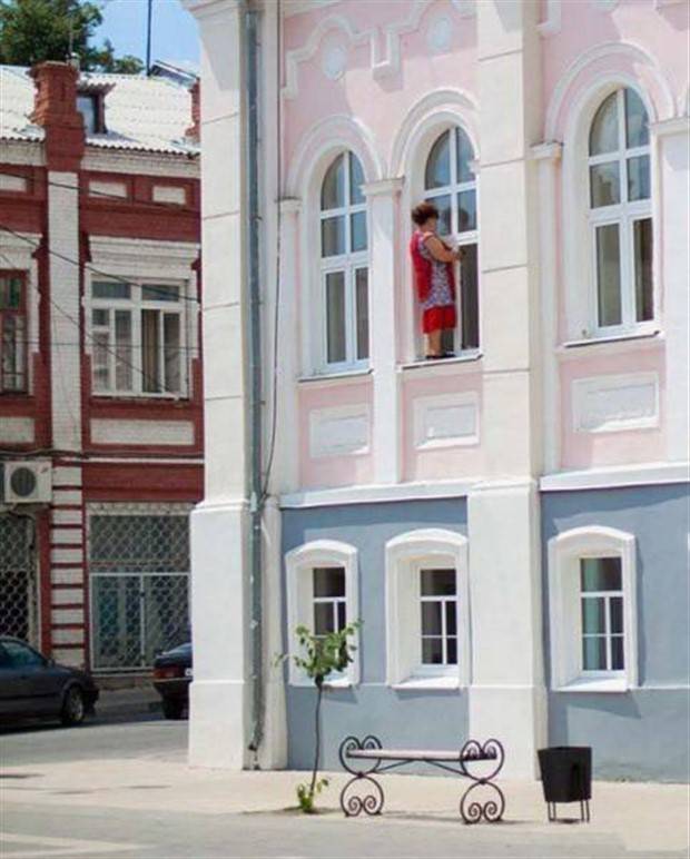 Russia Lives by Its Own Rules #17 (32 photos)