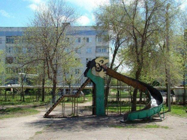 Russia Lives by Its Own Rules #17 (32 photos)