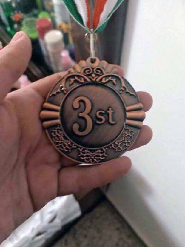 25 Inadequate People for a Simple Task (25 photos)