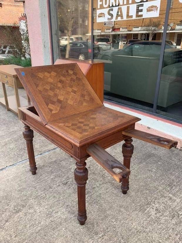 Can This Furniture Even Be Used? (36 photos)