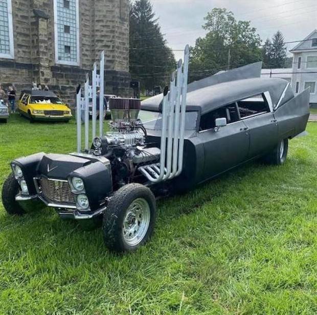 Strange Cars that Will Leave You in Awe 18