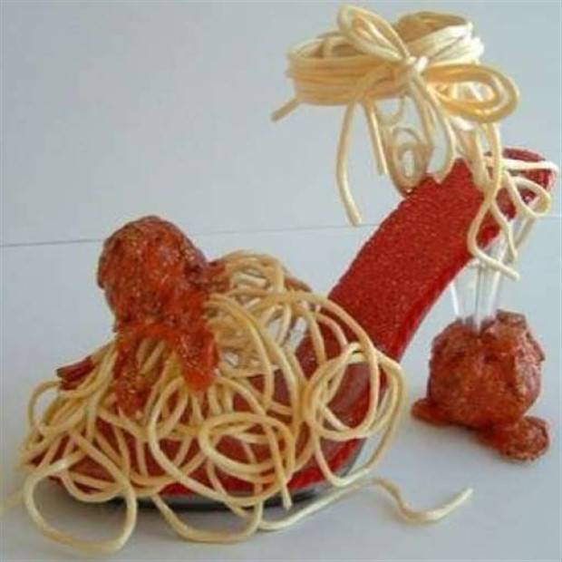 Utterly Strange Fashion #13 (28 photos)