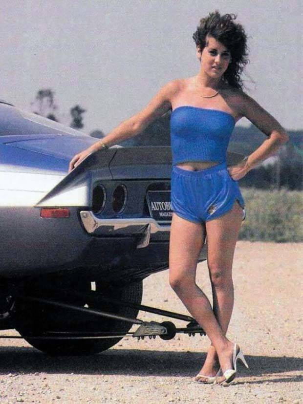 cars girls 1980s 18 Girls and Cool Cars from the 1980s (21 photos)