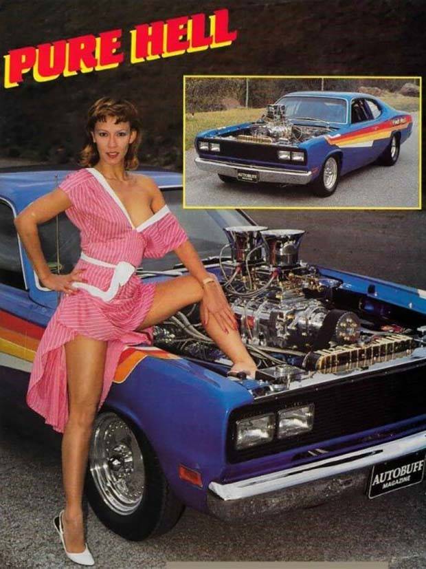 cars girls 1980s 5 Girls and Cool Cars from the 1980s (21 photos)