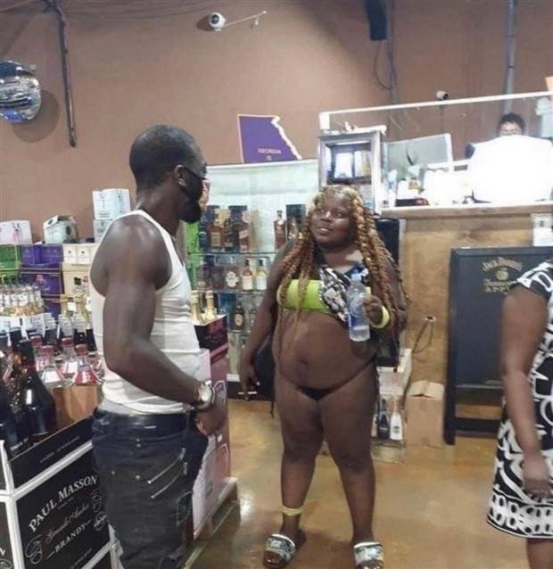 crazy walmart moments 5 Welcome to Walmart #32 (30 photos)