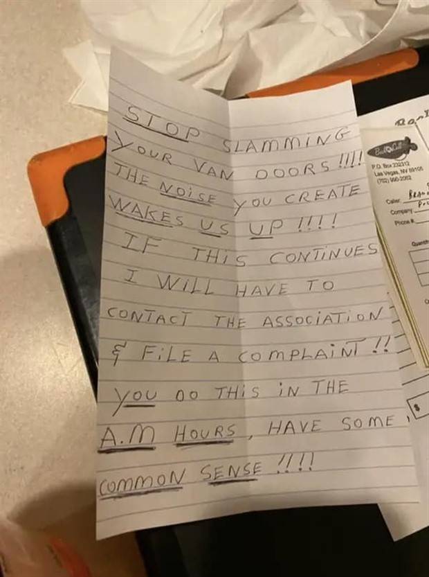 29 People You Dont Want as Neighbors (29 photos)