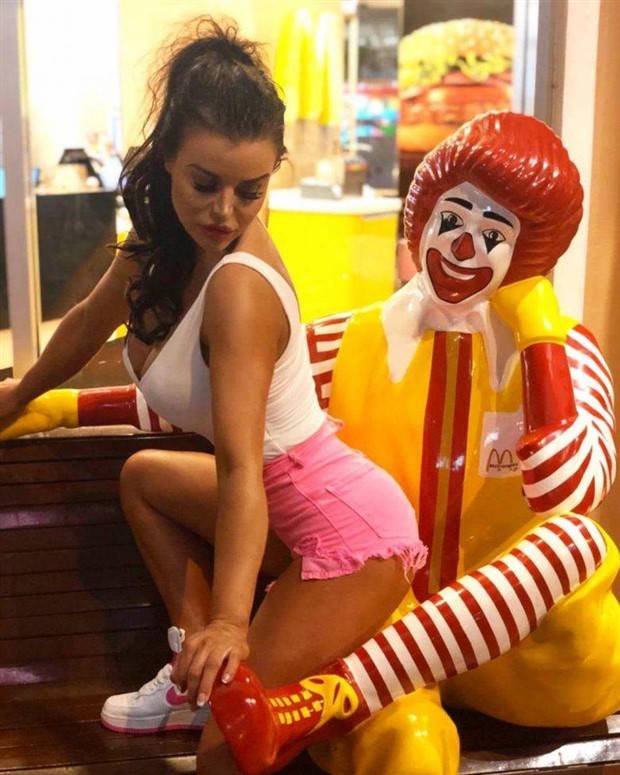 A Little Fun for Adults #339 (32 photos)