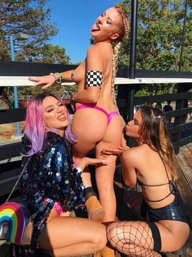 A Little Fun for Adults #339 (32 photos)