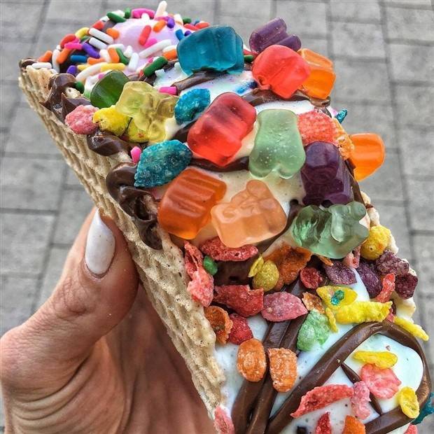 Edible Elegance: Captivating Creative Cakes (30 photos)