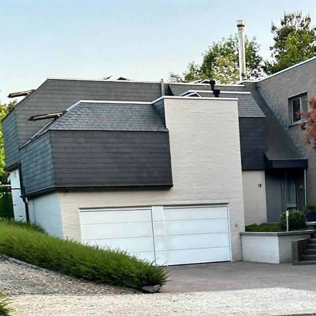 Ridiculously Strange Belgian Houses #7 (28 photos)