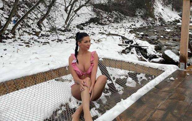 A Little Fun for Adults #338 (35 photos)