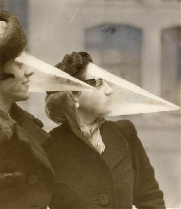 Strange Moments Captured in Vintage Photos