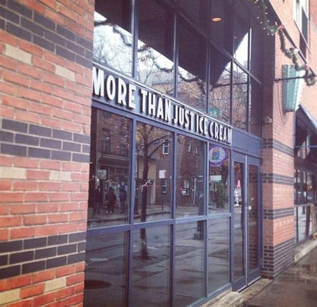 funny kerning fails 20 25 Catastrophic Kerning Fails that Will Amuse You (25 photos)