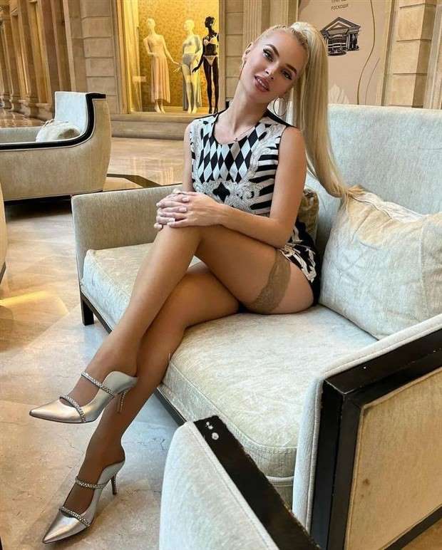 girls in sheer thigh stockings 9 Hot Girls in Stockings #47 (26 photos)