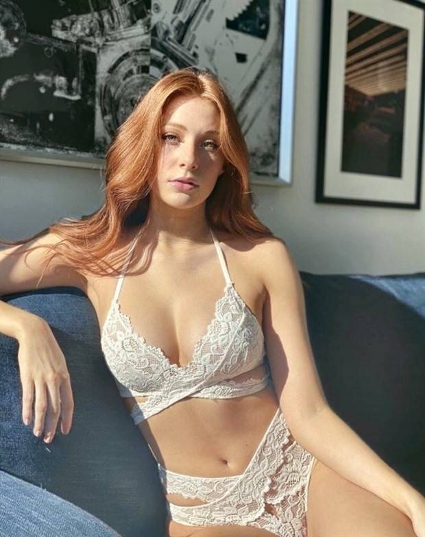 Redhead Beauties #35 (28 photos)