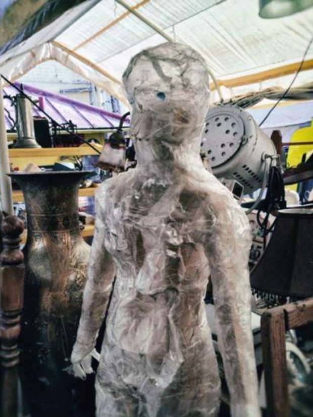 Strange Things Found in Thrift Stores #20 (27 photos)