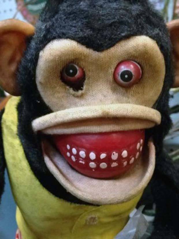 Strange Things Found in Thrift Stores #20 (27 photos)