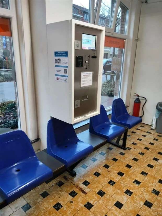 they hate their job 22 People Who Despise Their Job (29 photos)