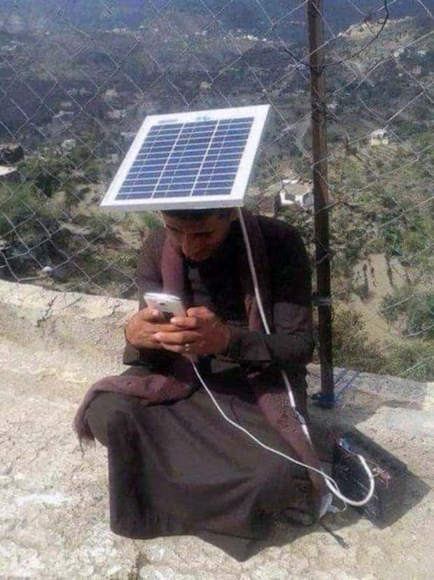 Some People Easily Deal with Everyday Problems (34 photos)