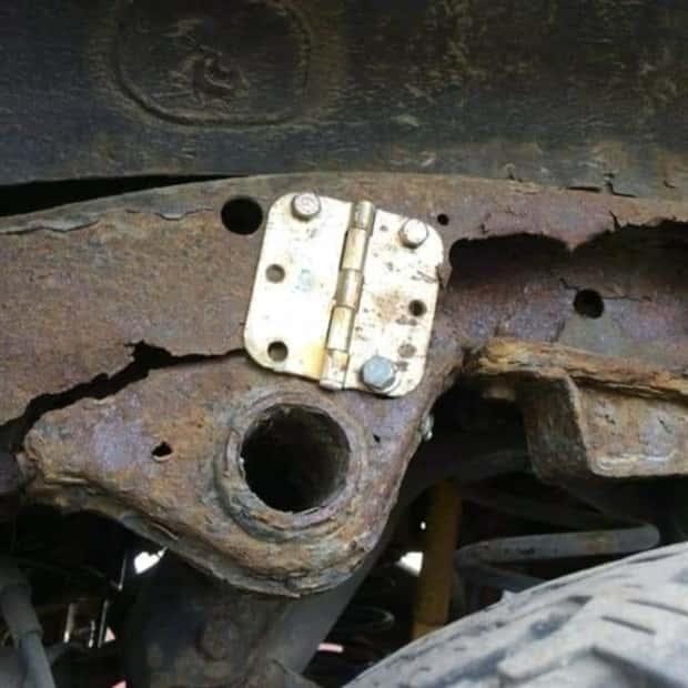 Some People Easily Deal with Everyday Problems (34 photos)