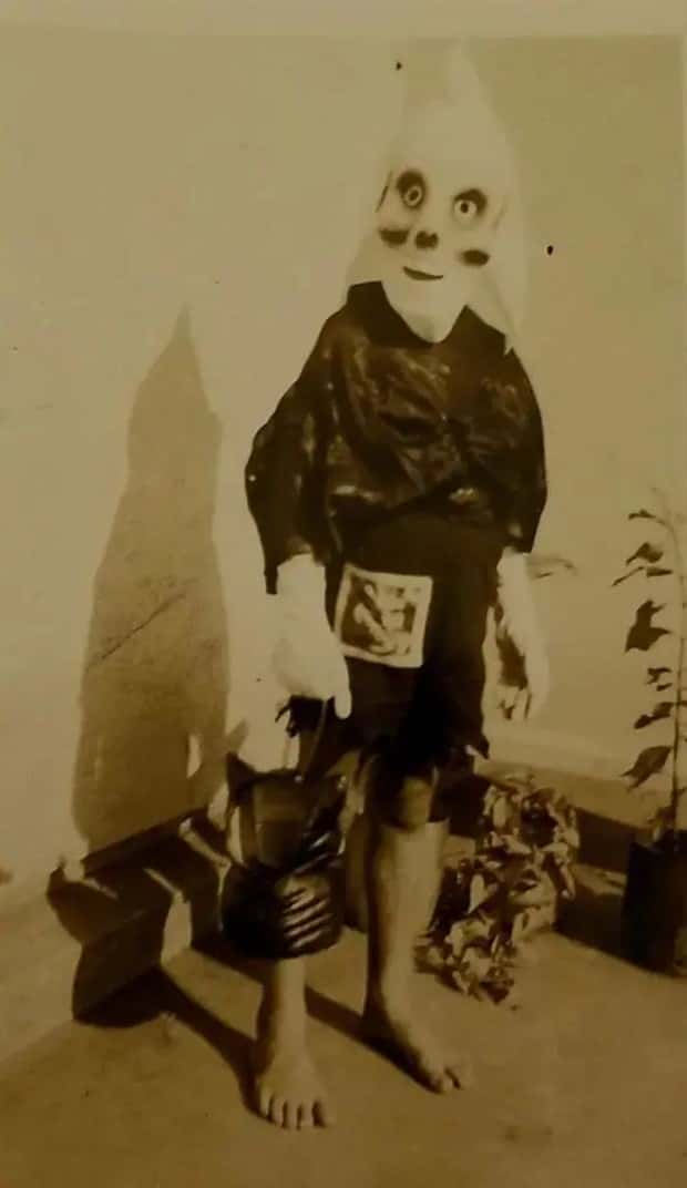 Just a Bunch of Random Creepy Photos #13 (35 photos)