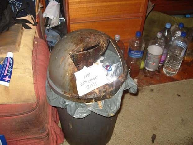 Hacker Dens from the Past (24 photos)