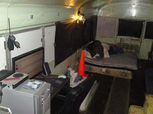 Hacker Dens from the Past (24 photos)