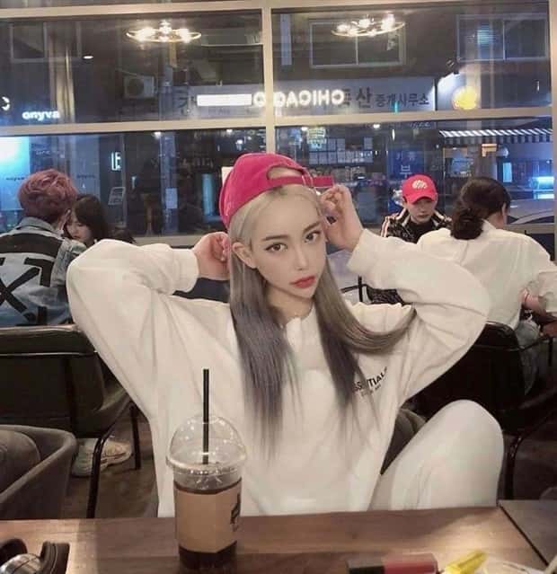 insane instagram shots 15 33 Instagram Shots That Defy Belief (33 photos)