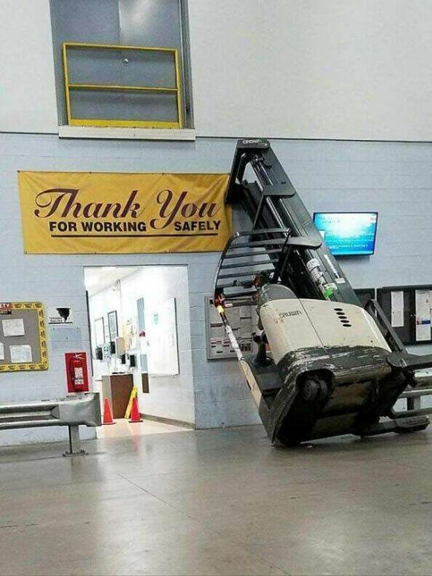 Shit Happens Regularly, Get Used To It #271 (27 photos)