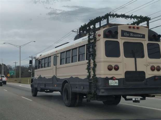 34 School Bus Modifications Bringing Innovation (34 photos)