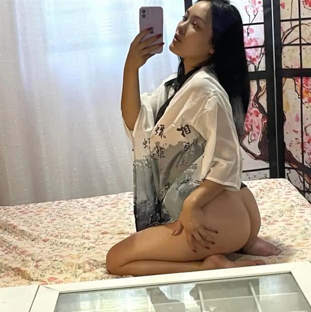 Hot Asian Girls #60 (24 photos)